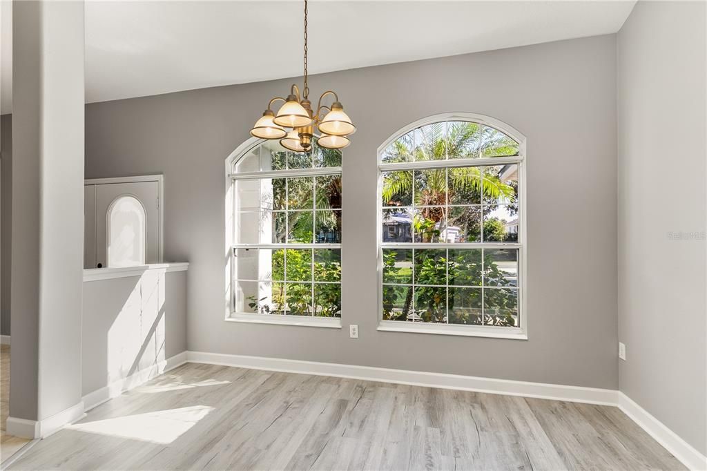 待售: $389,000 (3 贝兹, 2 浴室, 1958 平方英尺)