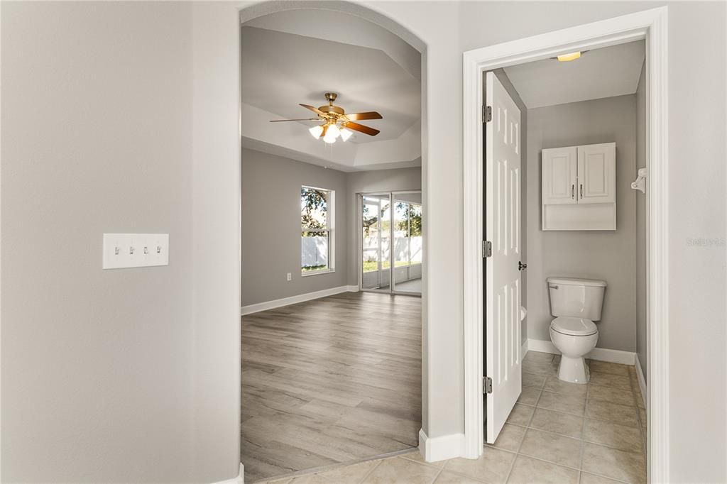 待售: $389,000 (3 贝兹, 2 浴室, 1958 平方英尺)