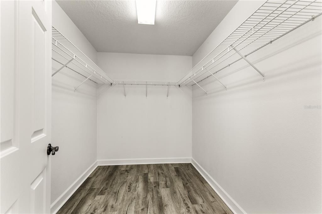 待售: $389,000 (3 贝兹, 2 浴室, 1958 平方英尺)