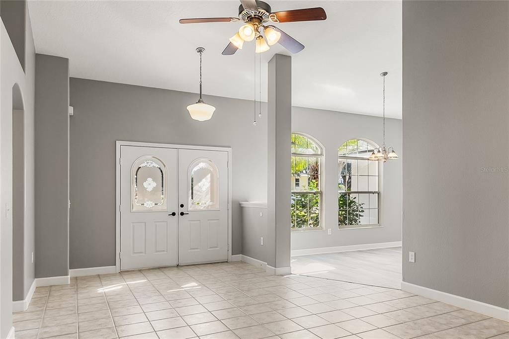 待售: $389,000 (3 贝兹, 2 浴室, 1958 平方英尺)