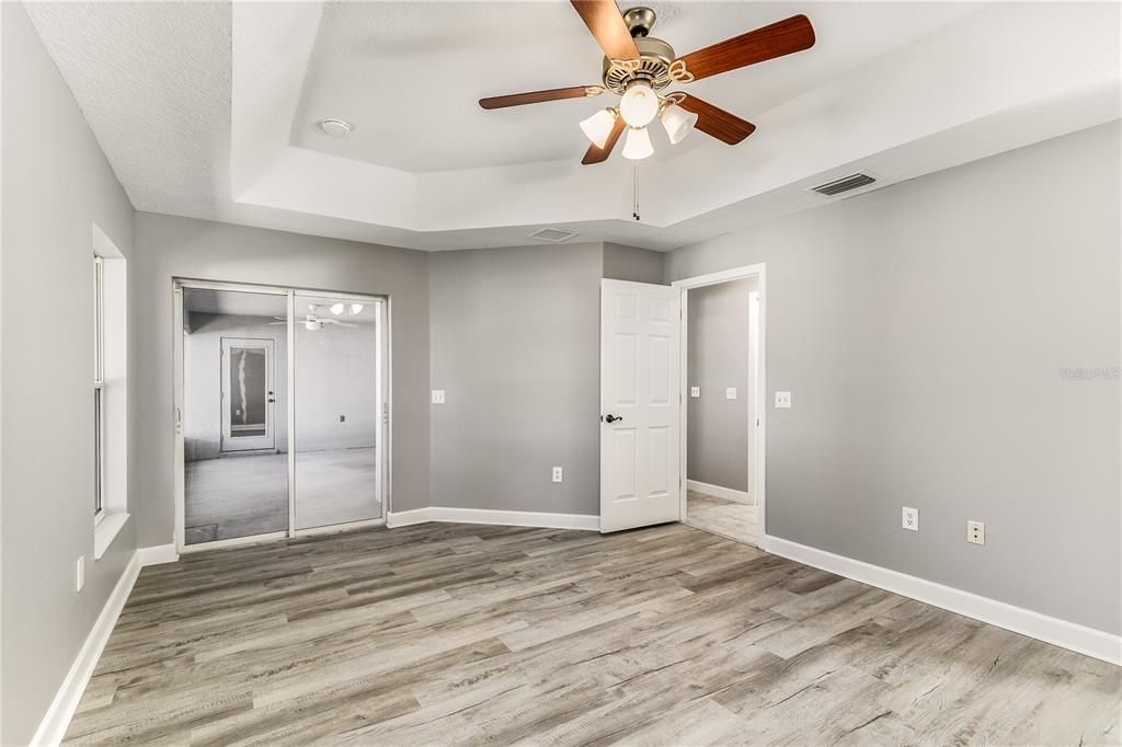 待售: $389,000 (3 贝兹, 2 浴室, 1958 平方英尺)