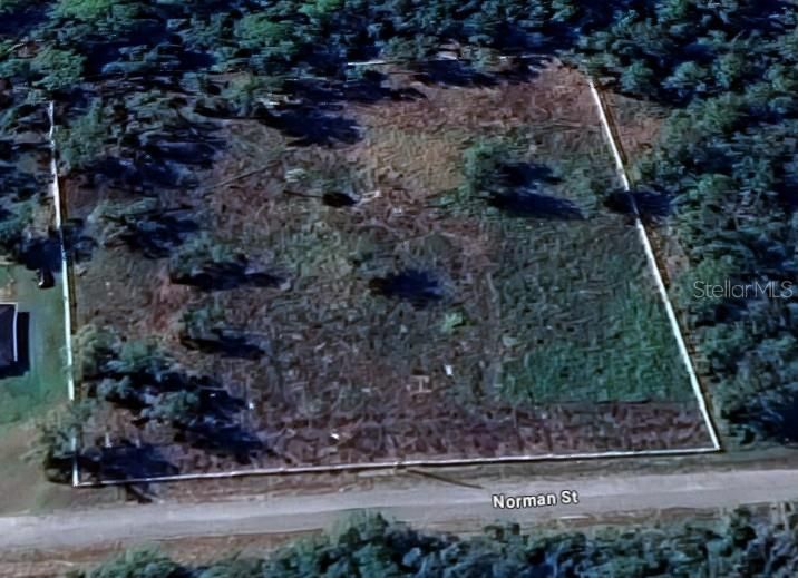 En Venta: $225,000 (2.30 acres)