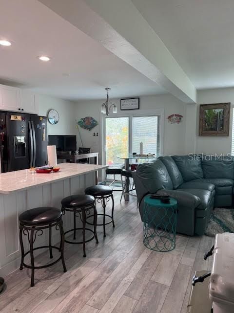 For Sale: $385,000 (2 beds, 2 baths, 1060 Square Feet)