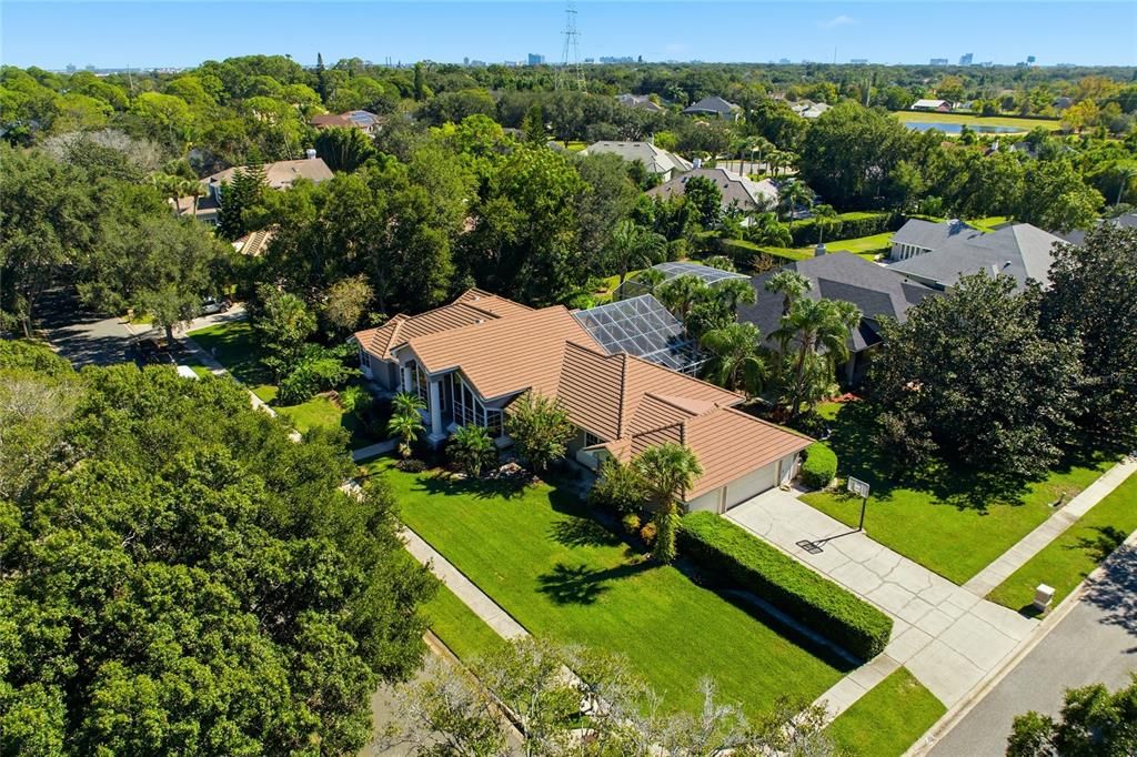 For Sale: $1,100,000 (4 beds, 3 baths, 3515 Square Feet)