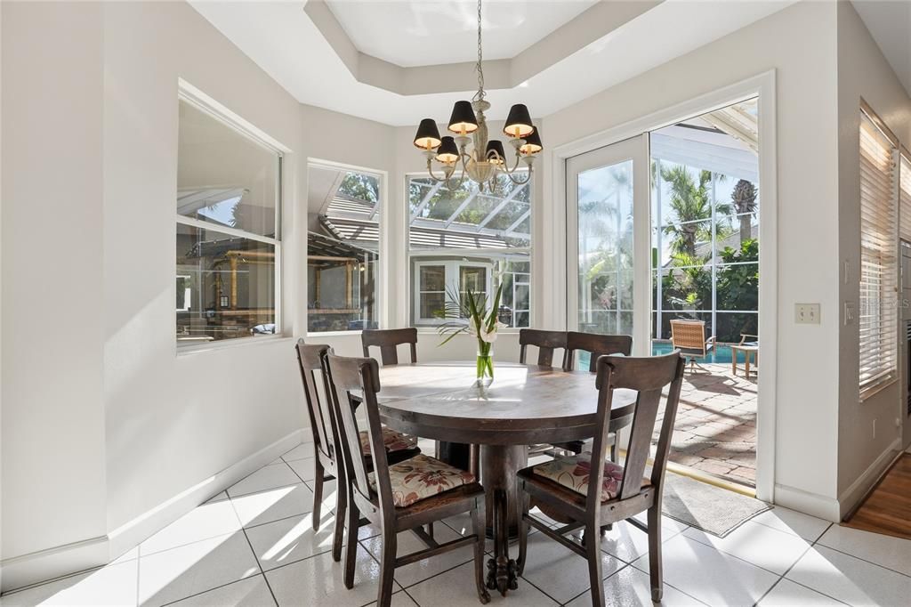 For Sale: $1,100,000 (4 beds, 3 baths, 3515 Square Feet)