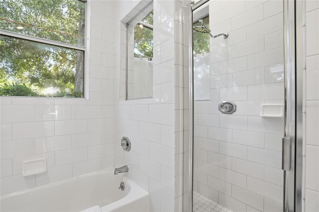 For Sale: $1,100,000 (4 beds, 3 baths, 3515 Square Feet)