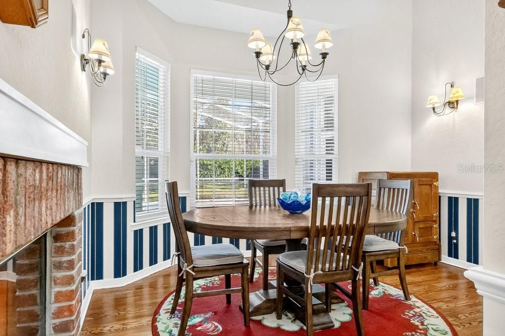 На продажу: $1,210,000 (4 спален, 3 ванн, 3808 Квадратных фут)