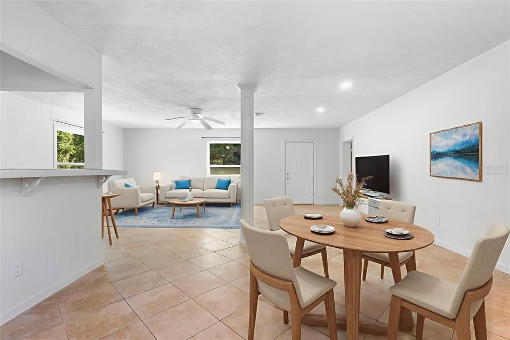 待售: $225,000 (2 贝兹, 1 浴室, 1134 平方英尺)