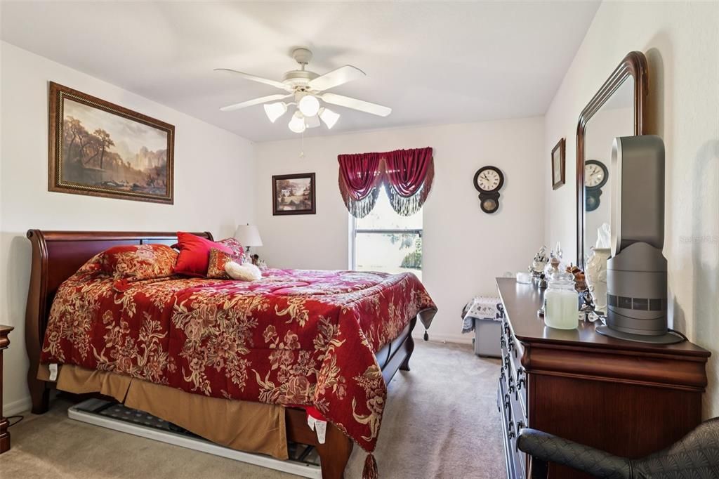 Active With Contract: $346,900 (3 beds, 2 baths, 2035 Square Feet)