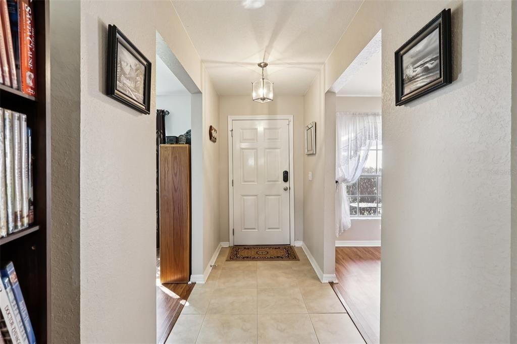 Active With Contract: $346,900 (3 beds, 2 baths, 2035 Square Feet)