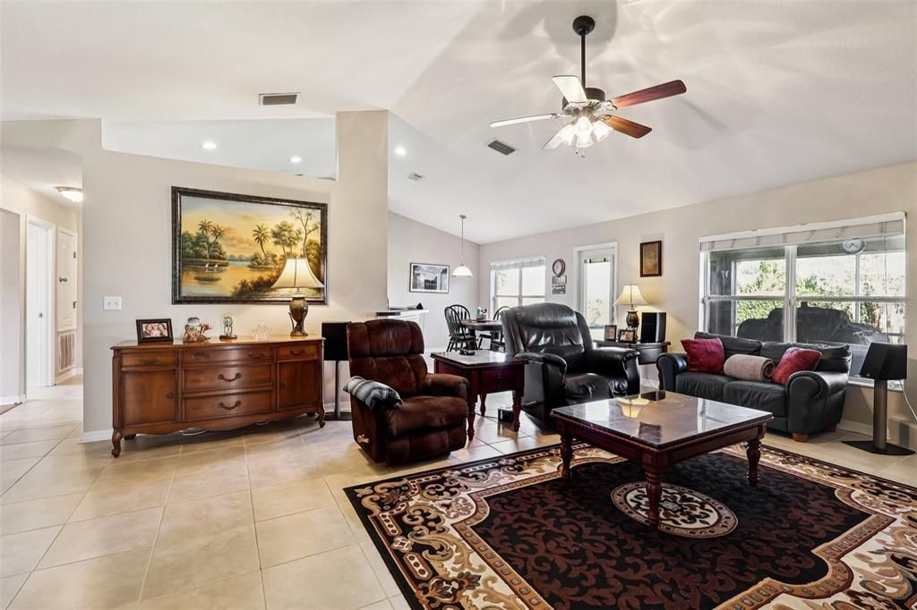 Active With Contract: $346,900 (3 beds, 2 baths, 2035 Square Feet)