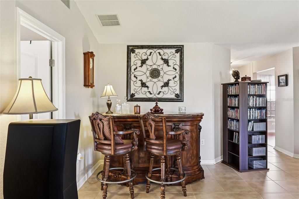 Active With Contract: $346,900 (3 beds, 2 baths, 2035 Square Feet)