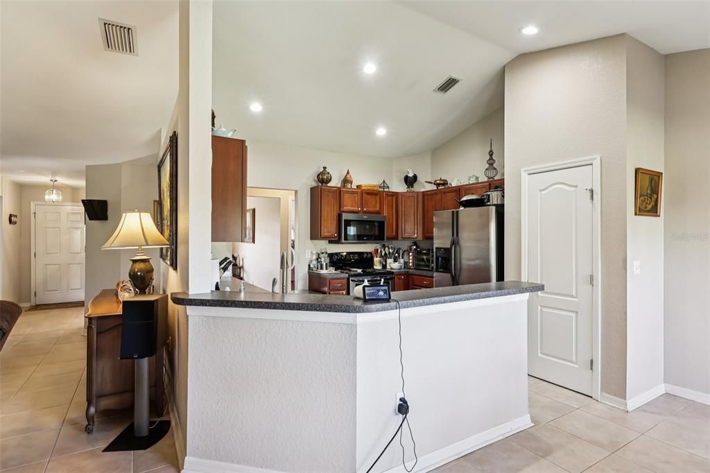 Active With Contract: $346,900 (3 beds, 2 baths, 2035 Square Feet)