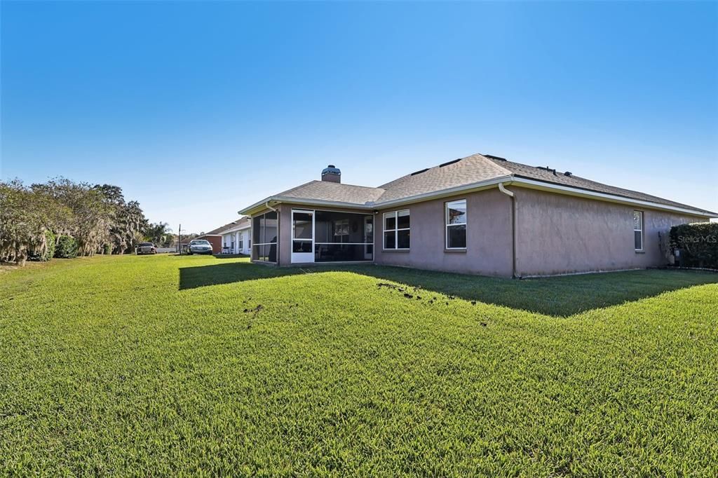 Active With Contract: $346,900 (3 beds, 2 baths, 2035 Square Feet)