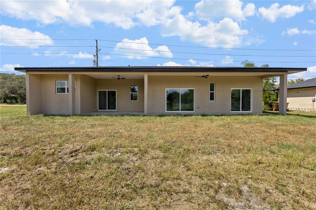 For Rent: $2,350 (3 beds, 2 baths, 1643 Square Feet)