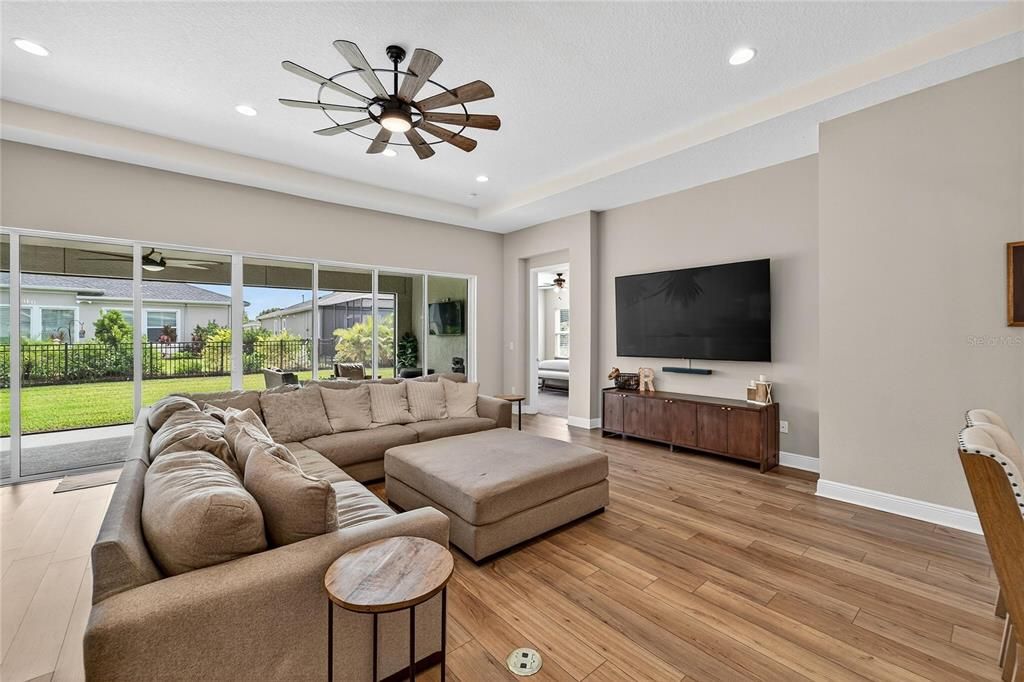 For Sale: $594,900 (4 beds, 3 baths, 2559 Square Feet)