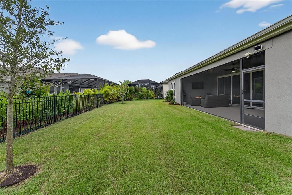 For Sale: $594,900 (4 beds, 3 baths, 2559 Square Feet)