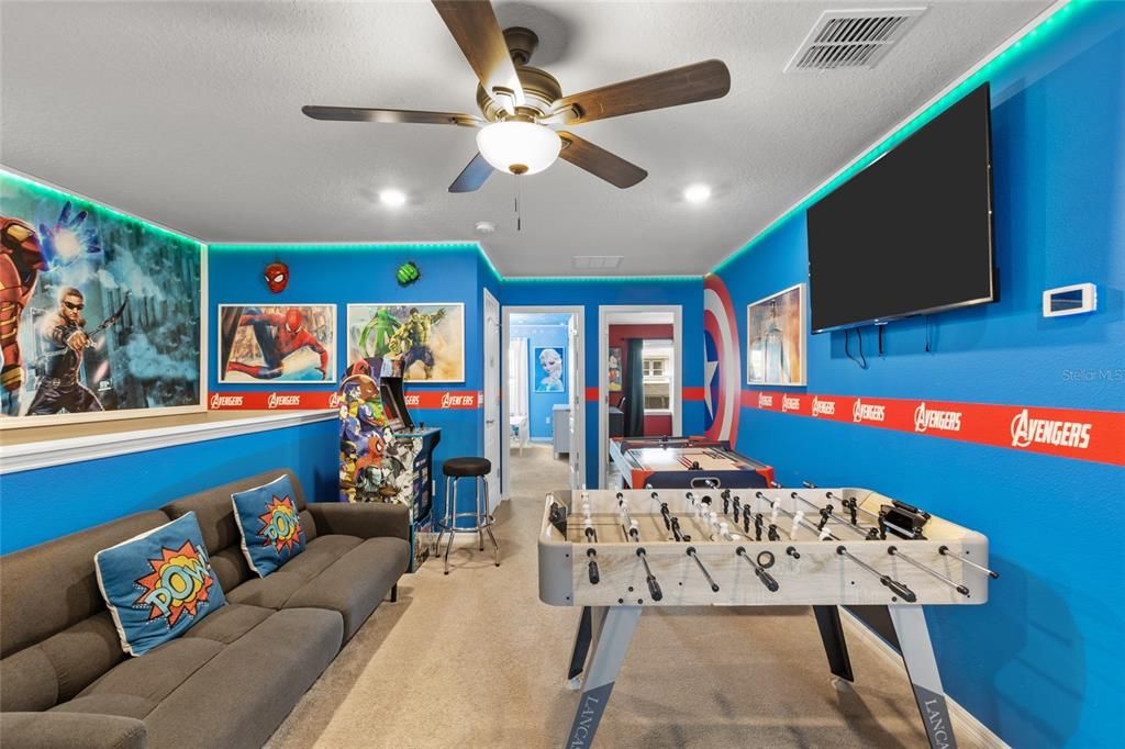 For Sale: $460,000 (5 beds, 4 baths, 2281 Square Feet)