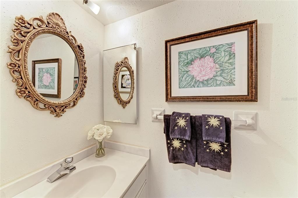 For Sale: $1,299,000 (3 beds, 2 baths, 3277 Square Feet)