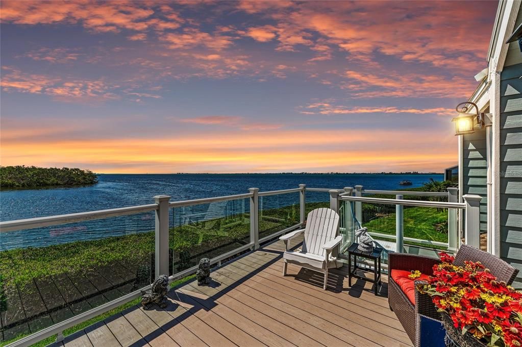 For Sale: $1,299,000 (3 beds, 2 baths, 3277 Square Feet)