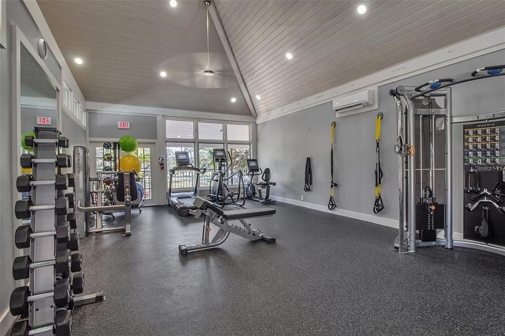 For Sale: $1,299,000 (3 beds, 2 baths, 3277 Square Feet)