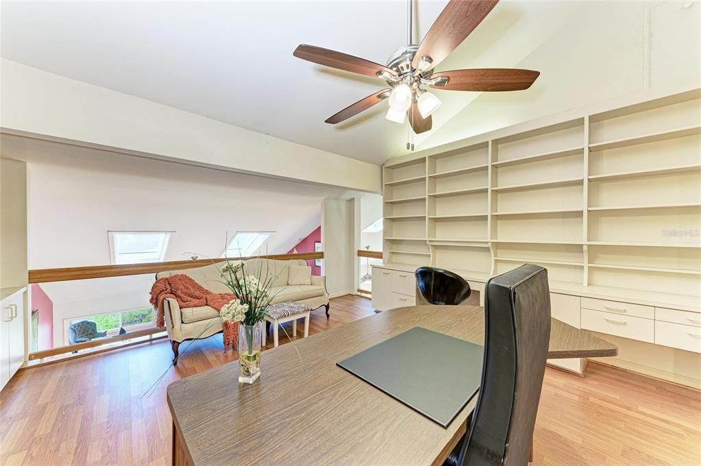 For Sale: $1,299,000 (3 beds, 2 baths, 3277 Square Feet)