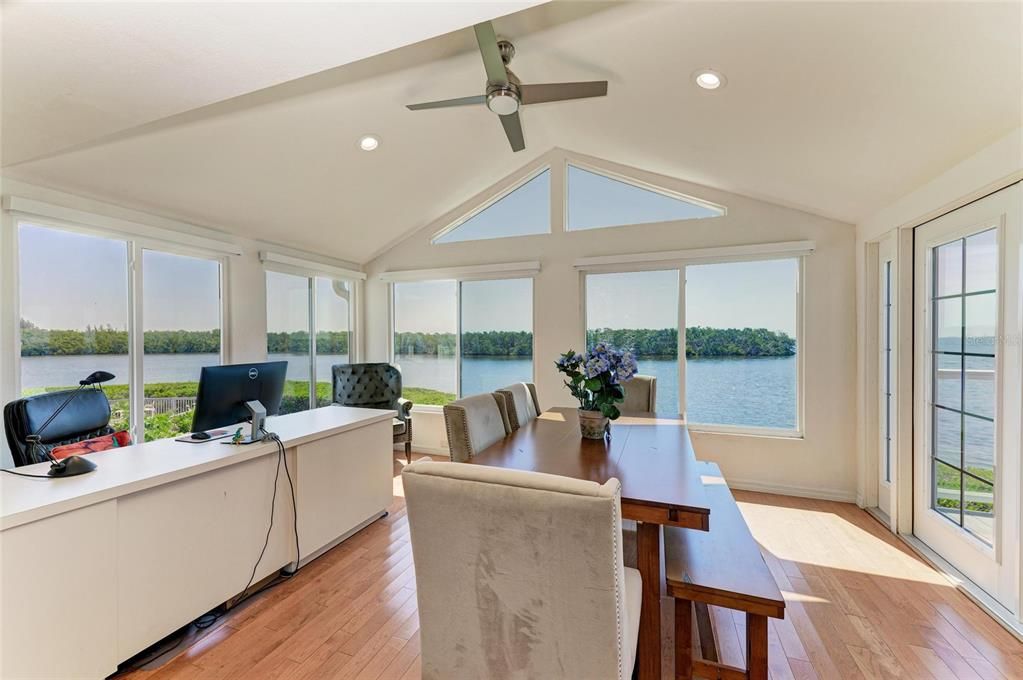 For Sale: $1,299,000 (3 beds, 2 baths, 3277 Square Feet)