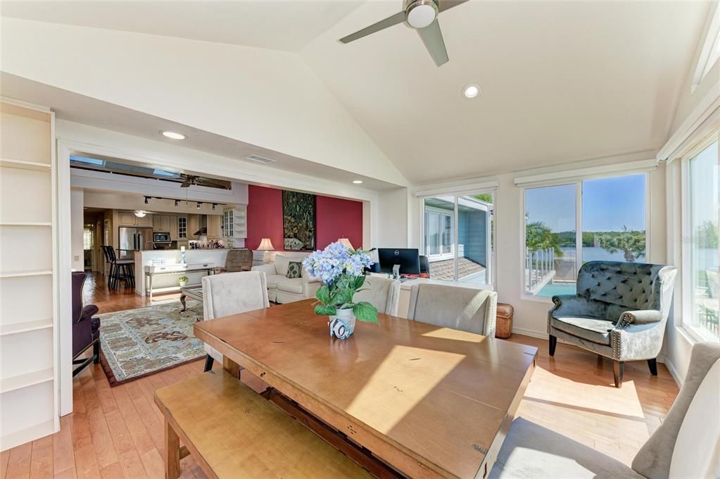 For Sale: $1,299,000 (3 beds, 2 baths, 3277 Square Feet)