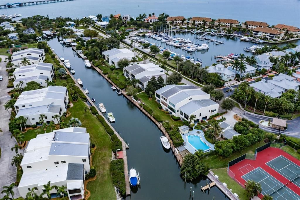 En Renta: $3,275 (2 camas, 2 baños, 1180 Pies cuadrados)