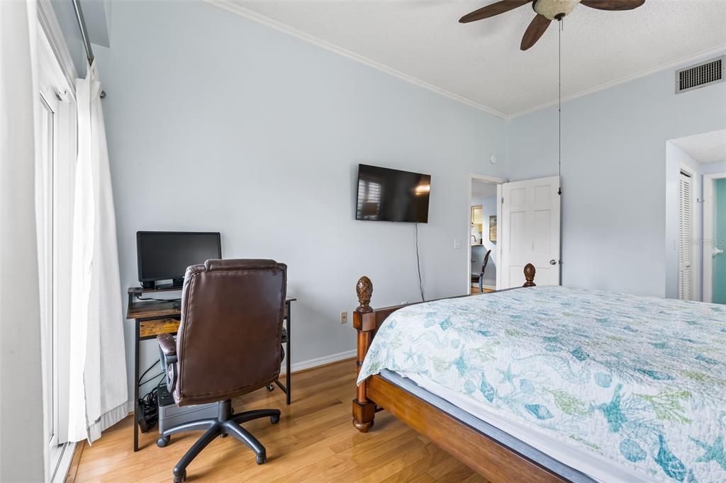 En Renta: $3,275 (2 camas, 2 baños, 1180 Pies cuadrados)