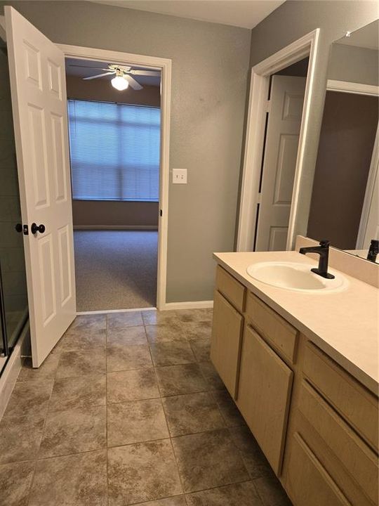 出租: $1,625 (1 贝兹, 1 浴室, 730 平方英尺)