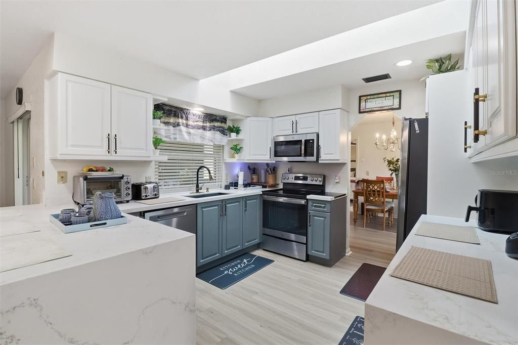 Activo con contrato: $290,000 (3 camas, 2 baños, 1862 Pies cuadrados)