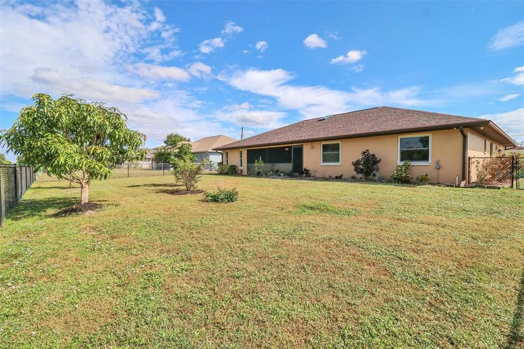 Activo con contrato: $290,000 (3 camas, 2 baños, 1862 Pies cuadrados)