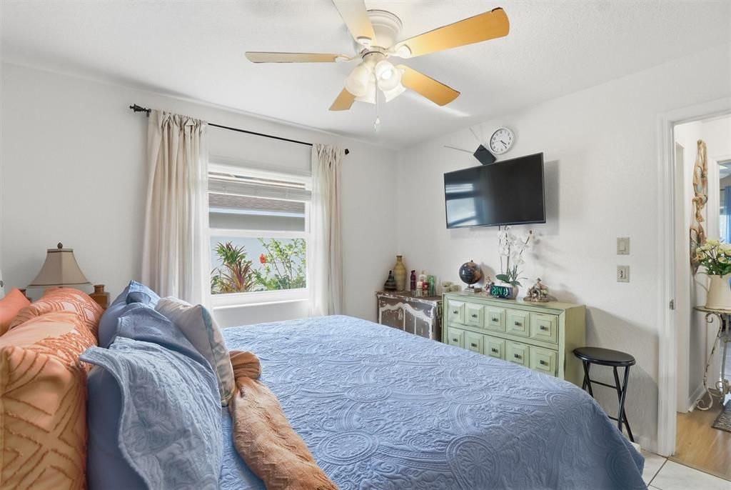 Activo con contrato: $290,000 (3 camas, 2 baños, 1862 Pies cuadrados)