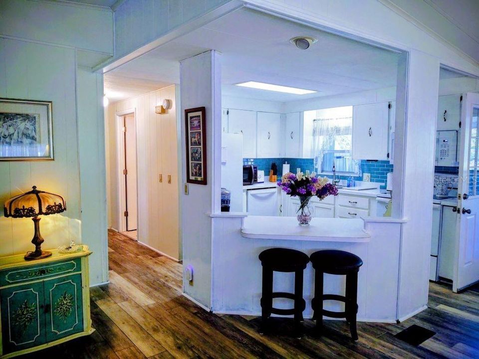 待售: $154,900 (2 贝兹, 2 浴室, 1204 平方英尺)