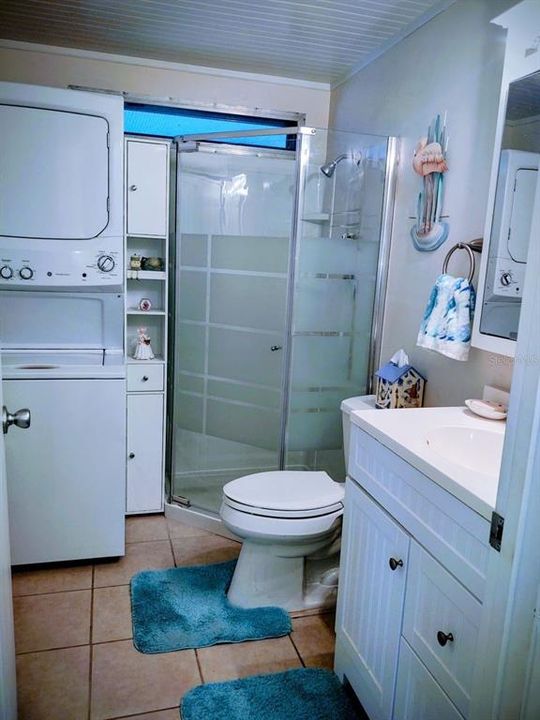 待售: $154,900 (2 贝兹, 2 浴室, 1204 平方英尺)