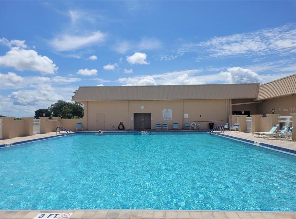 待售: $154,900 (2 贝兹, 2 浴室, 1204 平方英尺)