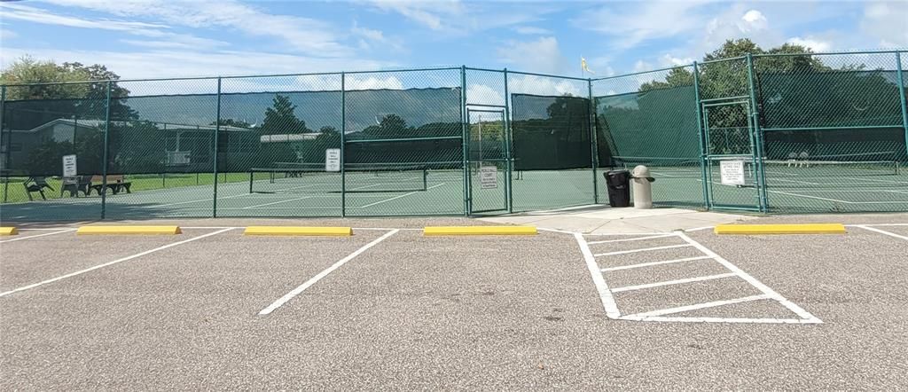 待售: $154,900 (2 贝兹, 2 浴室, 1204 平方英尺)