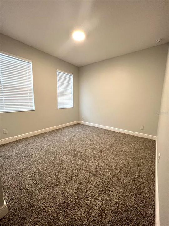 For Rent: $2,600 (4 beds, 2 baths, 1850 Square Feet)