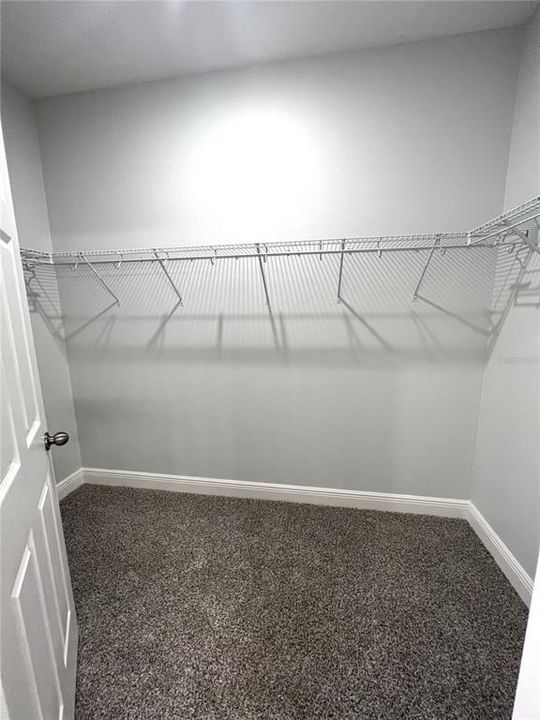 For Rent: $2,600 (4 beds, 2 baths, 1850 Square Feet)