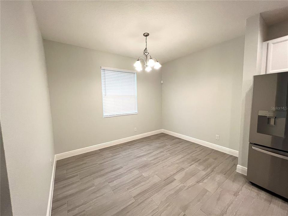 For Rent: $2,600 (4 beds, 2 baths, 1850 Square Feet)