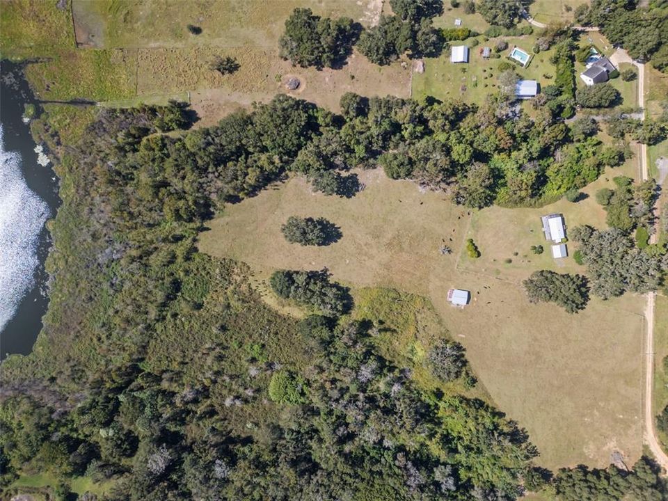 待售: $1,500,000 (22.80 acres)