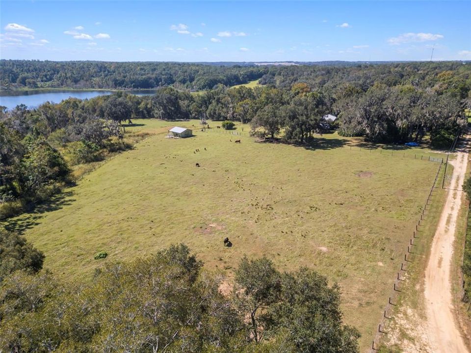 待售: $1,500,000 (22.80 acres)