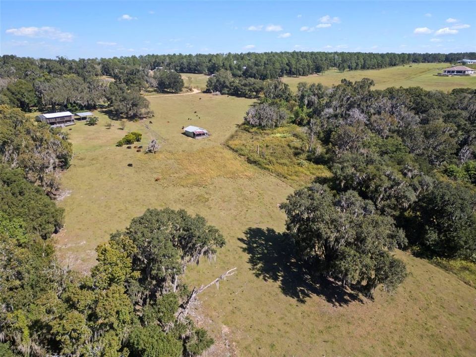 待售: $1,500,000 (22.80 acres)