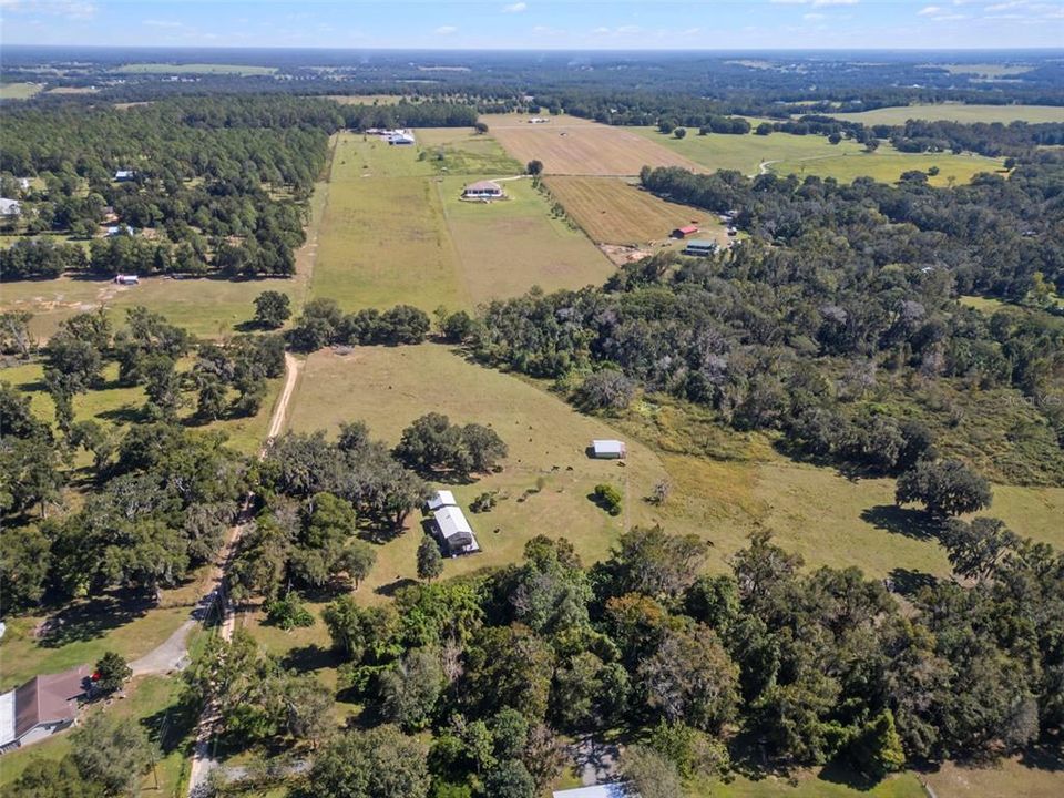 待售: $1,500,000 (22.80 acres)