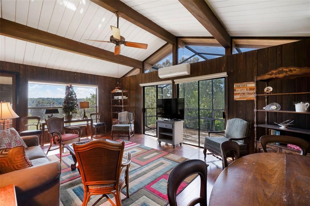 待售: $1,500,000 (22.80 acres)