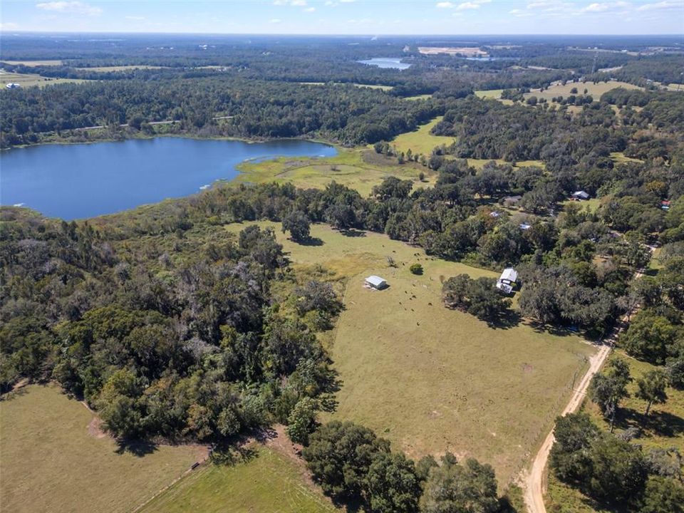 待售: $1,500,000 (22.80 acres)