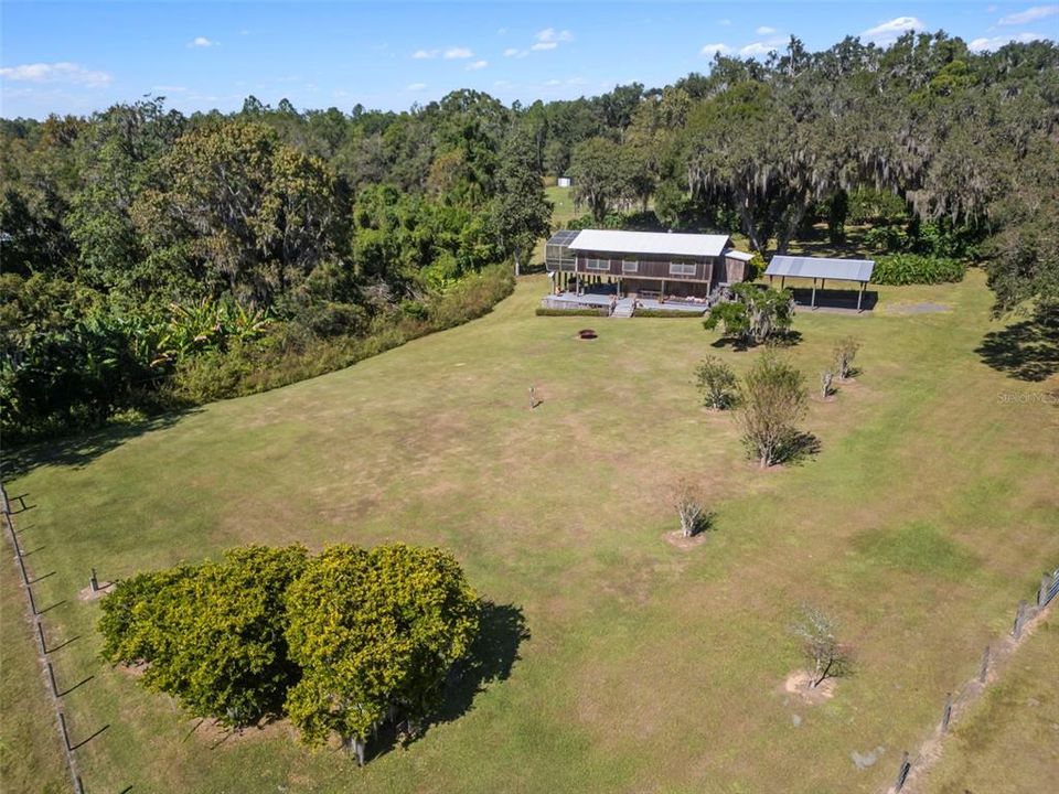 待售: $1,500,000 (22.80 acres)