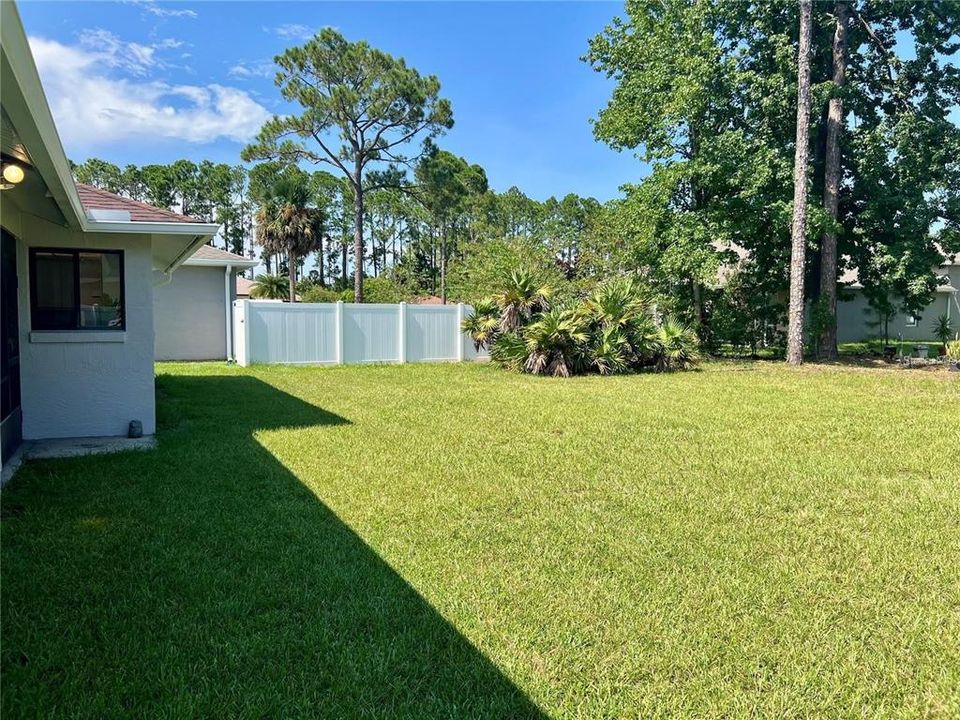 For Sale: $279,900 (3 beds, 2 baths, 1322 Square Feet)