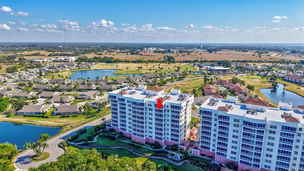 En Venta: $839,000 (3 camas, 2 baños, 2306 Pies cuadrados)